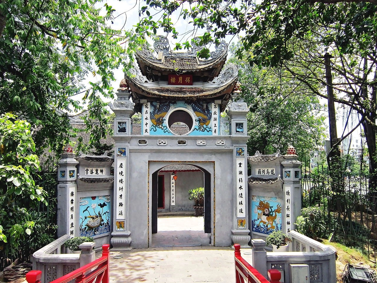 Không gian văn hóa tại Đền Ngọc Sơn