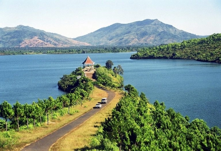 Không gian văn hóa tại Hồ Lắk