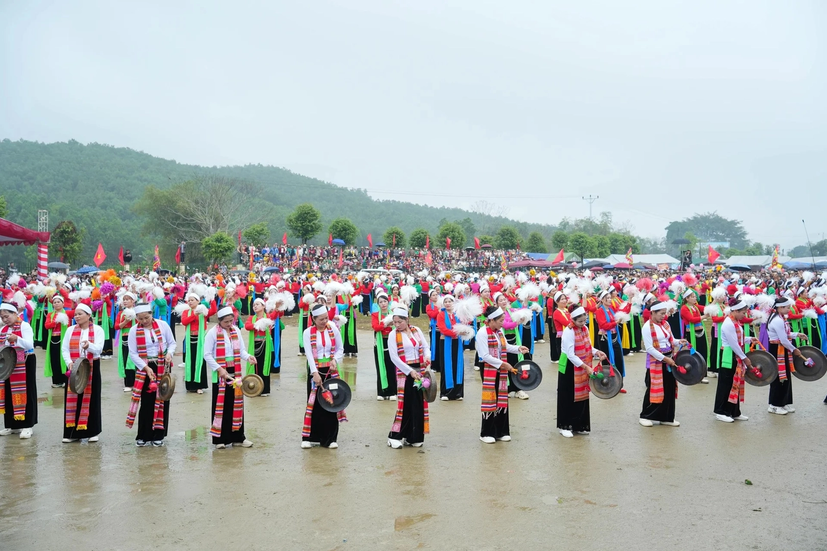 Triển lãm nghệ thuật, không gian trưng bày Văn hoá các dân tộc tỉnh Phú Thọ tại Bảo tàng Hùng Vương