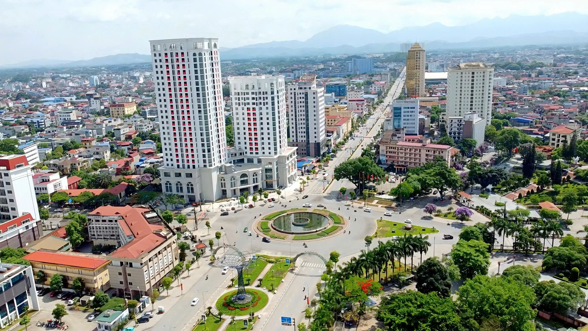 Triển lãm thành tựu 195 năm xây dựng và phát triển tỉnh cùng lịch sử, văn hóa trà Thái Nguyên