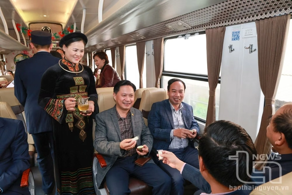 Thái Nguyên đưa văn hóa trà lên “Chuyến tàu Di sản” Hà Nội – Thái Nguyên