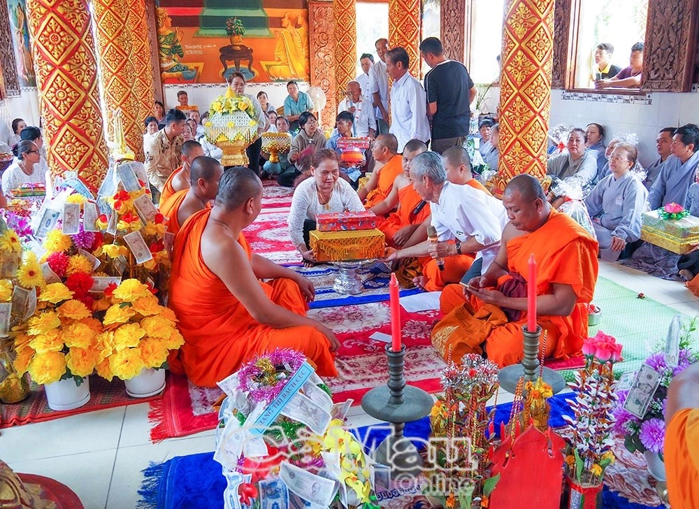 Lễ Dâng y KaThina