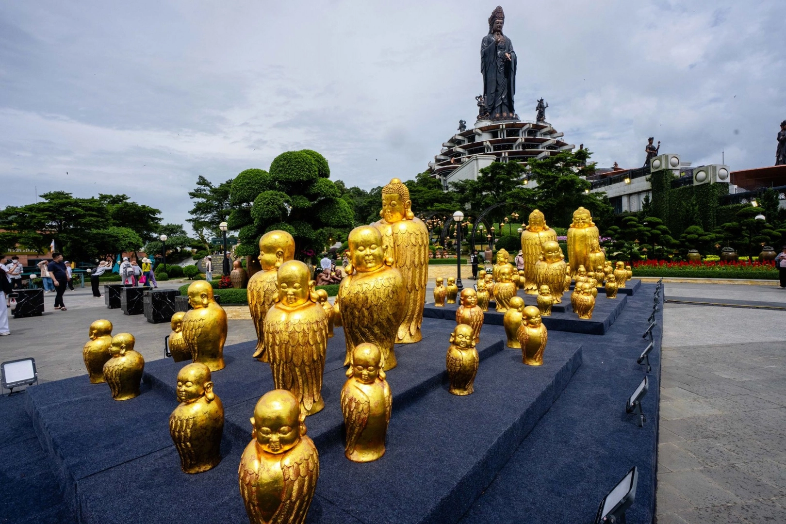 Triển lãm "Kinh gốm - Thanh âm thế gian"